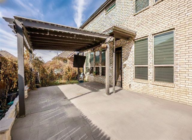 2152 Bailey Street, Carrollton, TX 75010