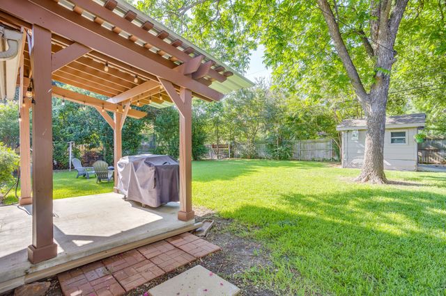 5609 Fursman Avenue, Fort Worth, TX 76114
