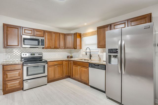 5609 Fursman Avenue, Fort Worth, TX 76114