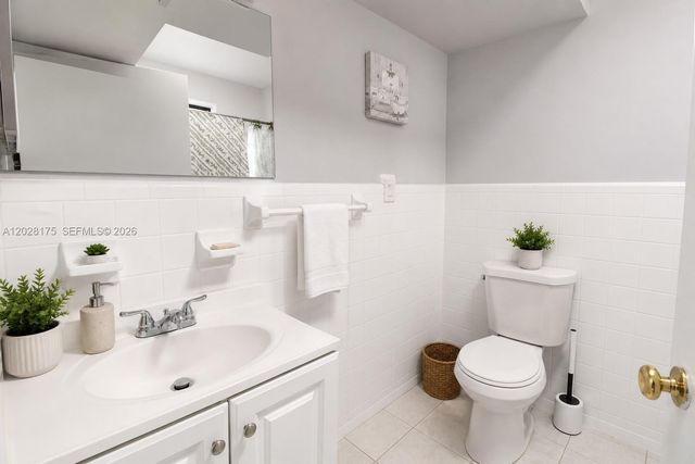 10730 SW 52nd Terrace, Miami, FL 33165