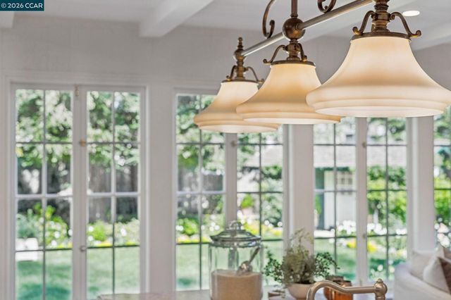 117 Leona Ct, Alamo, CA 94507