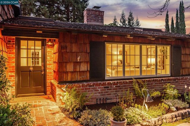 117 Leona Ct, Alamo, CA 94507