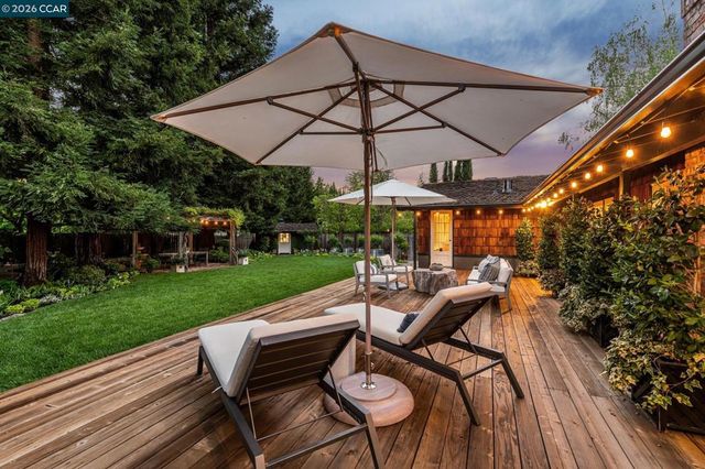 117 Leona Ct, Alamo, CA 94507