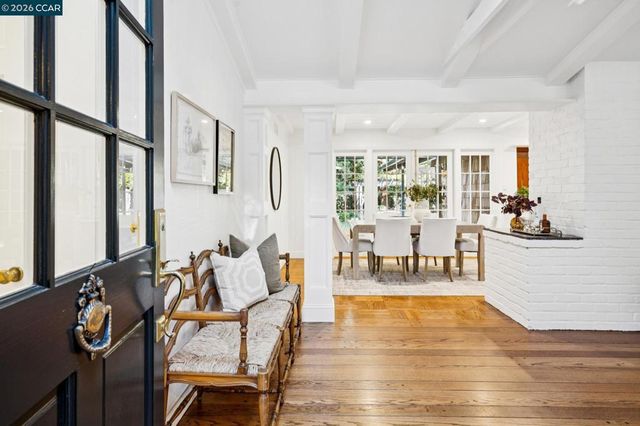 117 Leona Ct, Alamo, CA 94507