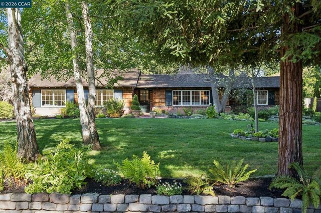 117 Leona Ct, Alamo, CA 94507