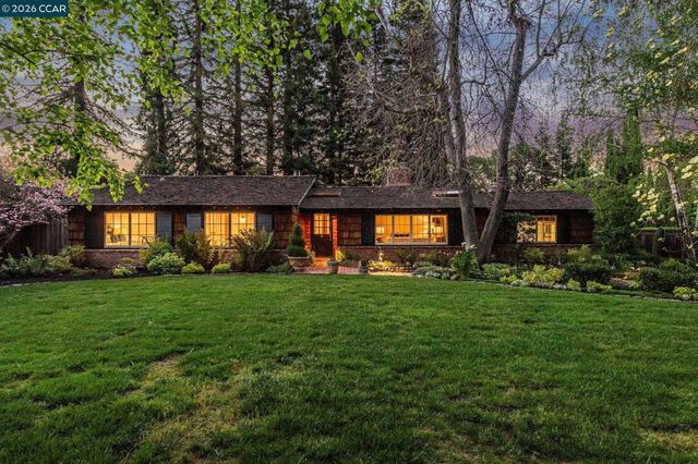 117 Leona Ct, Alamo, CA 94507