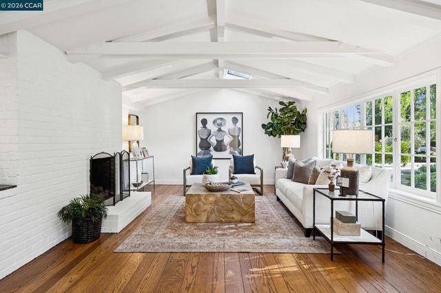 117 Leona Ct, Alamo, CA 94507