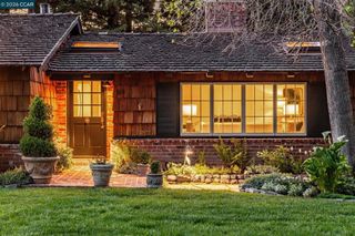 117 Leona Ct, Alamo, CA 94507