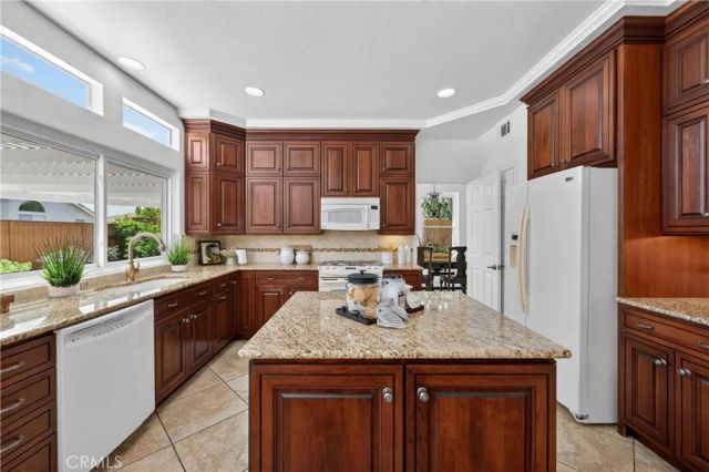40475 Brixton Cove, Temecula, CA 92591
