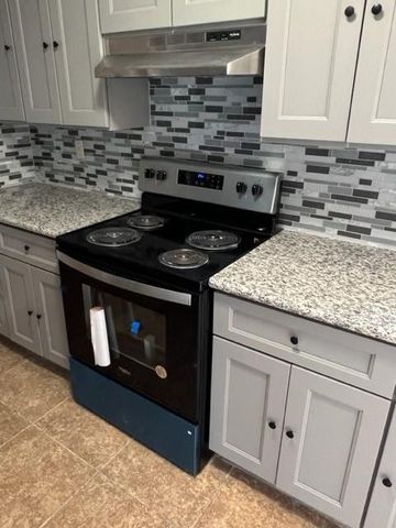 15615 Summer Briar Court, Houston, TX 77489