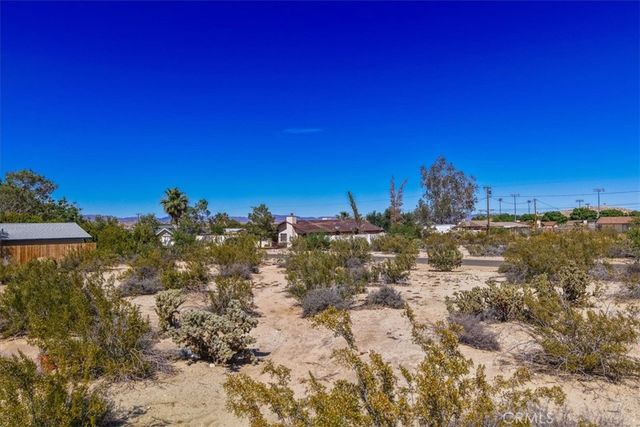 0 Estrella, 29 Palms, CA 92277