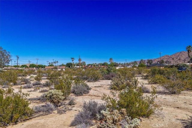 0 Estrella, 29 Palms, CA 92277