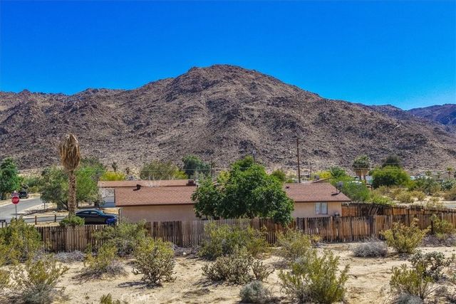 0 Estrella, 29 Palms, CA 92277