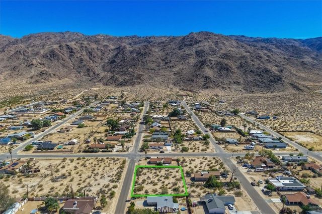 0 Estrella, 29 Palms, CA 92277