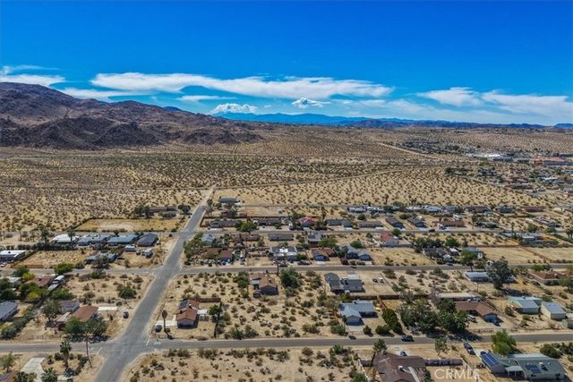 0 Estrella, 29 Palms, CA 92277