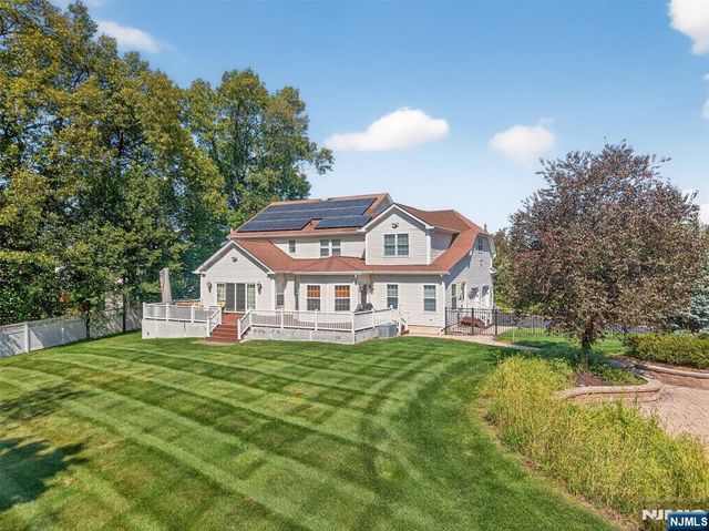 30 Somerset Lane, Warwick, NY 10990