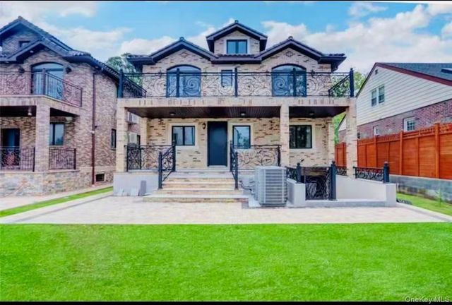 157-49 Rose Avenue, Flushing, NY 11355