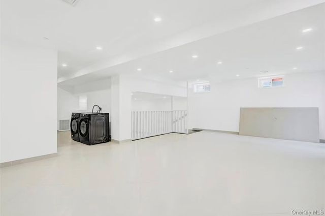 157-49 Rose Avenue, Flushing, NY 11355