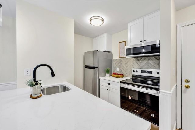 81 Fletcher Lane UNIT I, Brewster, MA 02631