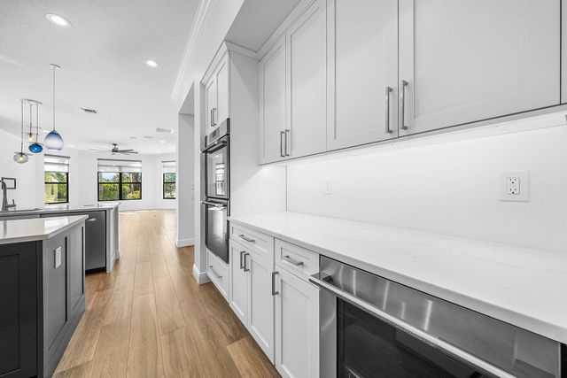 10500 SW Lands End Place, Palm City, FL 34990