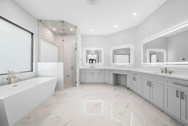 10500 SW Lands End Place, Palm City, FL 34990