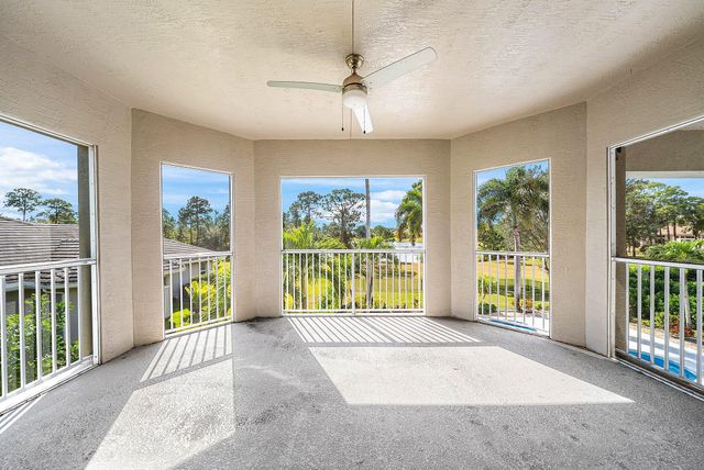 10500 SW Lands End Place, Palm City, FL 34990