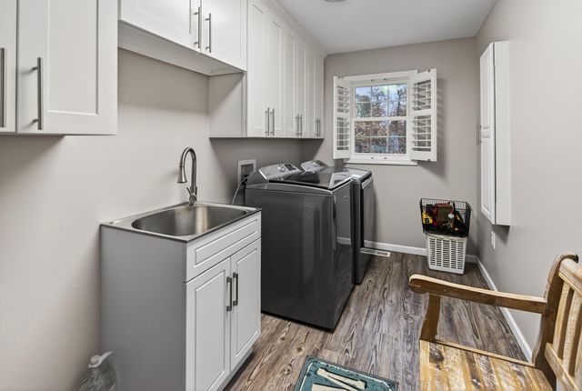 7080 S 600 W, North Judson, IN 46366