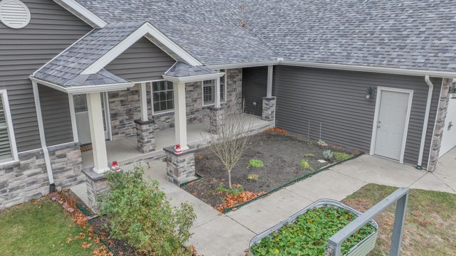 7080 S 600 W, North Judson, IN 46366