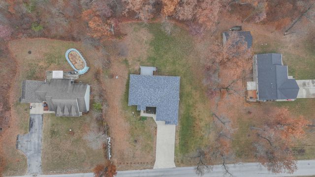 7080 S 600 W, North Judson, IN 46366