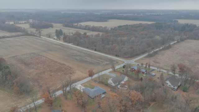 7080 S 600 W, North Judson, IN 46366