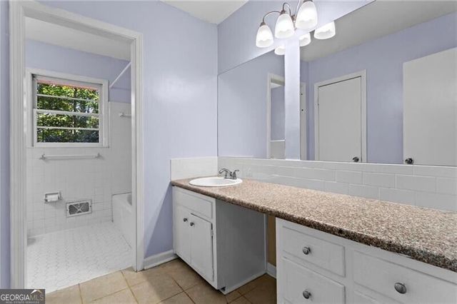 1360 Mclendon Drive, Decatur, GA 30033