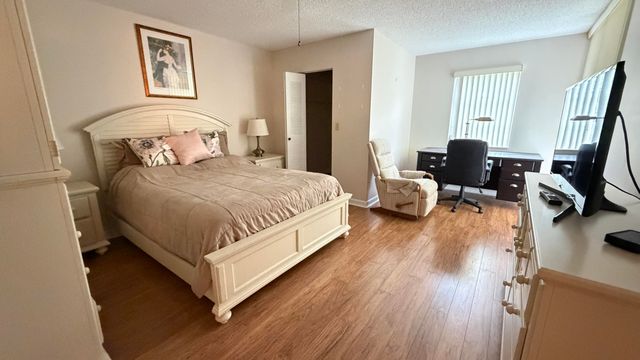 6865 Huntington Lane 203, Delray Beach, FL 33446