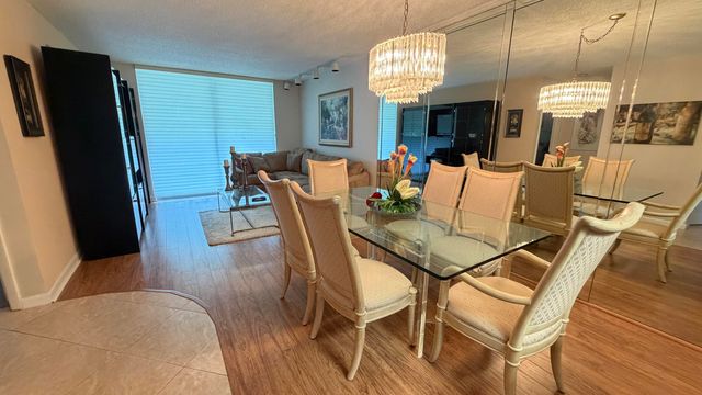 6865 Huntington Lane 203, Delray Beach, FL 33446