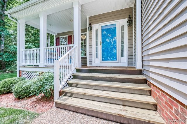 5001 Whitehaven Ct, Henrico, VA 23231