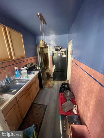 1831 GEORGES LN, Philadelphia, PA 19131