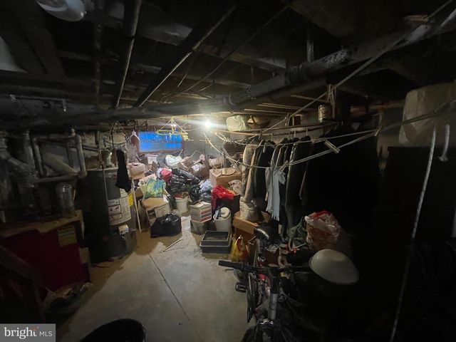 1831 GEORGES LN, Philadelphia, PA 19131