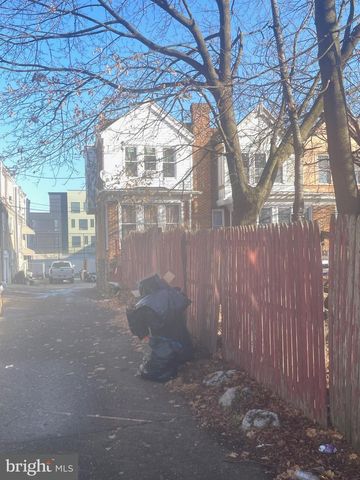 1831 GEORGES LN, Philadelphia, PA 19131