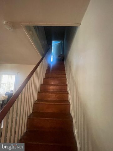 1831 GEORGES LN, Philadelphia, PA 19131