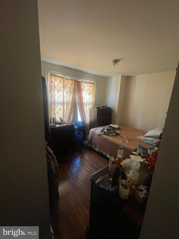 1831 GEORGES LN, Philadelphia, PA 19131