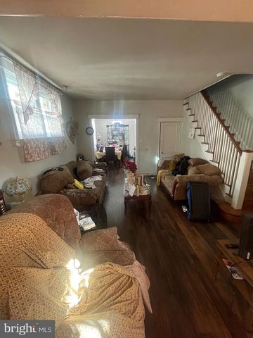 1831 GEORGES LN, Philadelphia, PA 19131