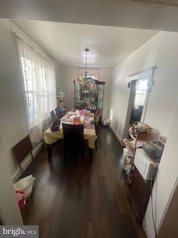 1831 GEORGES LN, Philadelphia, PA 19131