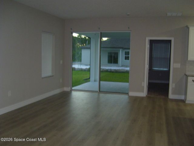1281 S Sandusky Street SE, Palm Bay, FL 32909