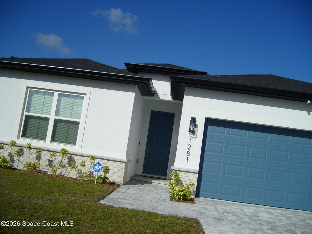 1281 S Sandusky Street SE, Palm Bay, FL 32909