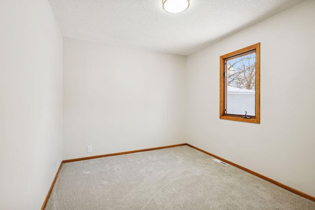 8444 12th Avenue S, Bloomington, MN 55425