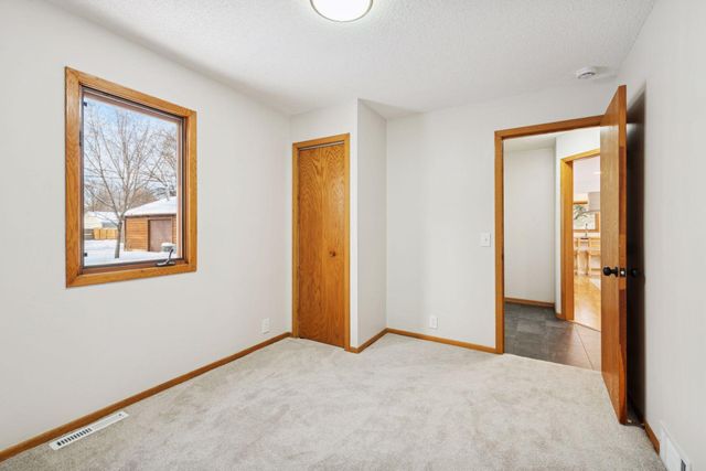 8444 12th Avenue S, Bloomington, MN 55425