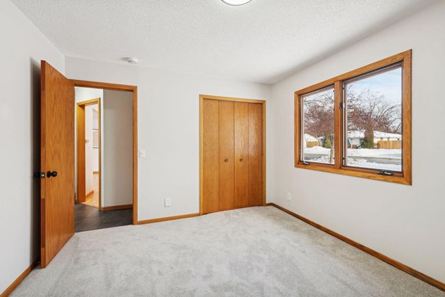 8444 12th Avenue S, Bloomington, MN 55425