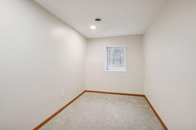 8444 12th Avenue S, Bloomington, MN 55425