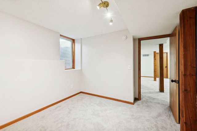 8444 12th Avenue S, Bloomington, MN 55425