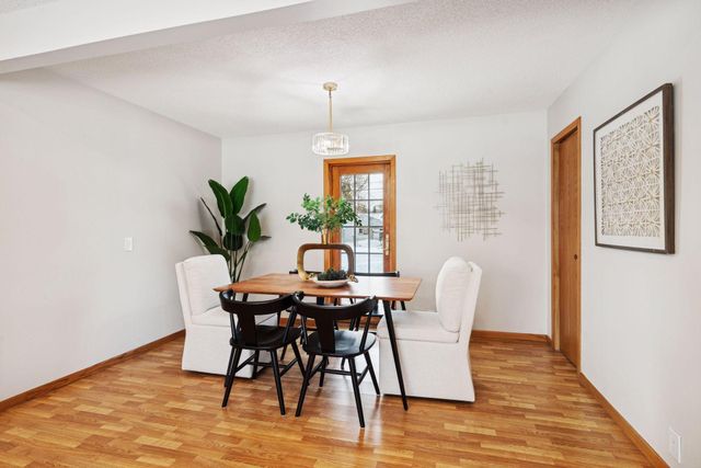 8444 12th Avenue S, Bloomington, MN 55425