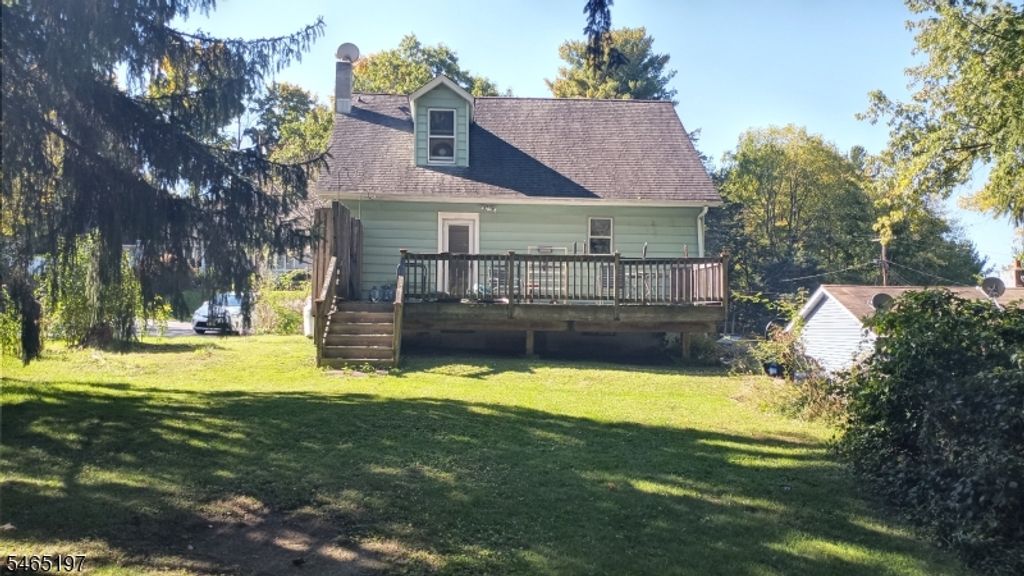 9 Richards St, Ogdensburg Boro, NJ 07439 — photo 3